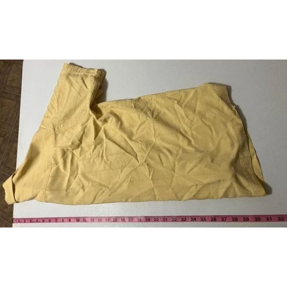 Tommy Bahama Men's Large Yellow Gold 100% Silk Floral Shirt Cursive Neck Label - Picture 4 of 7